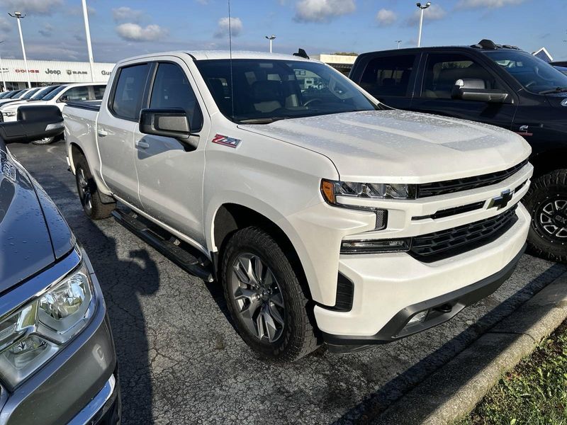 2022 Chevrolet Silverado 1500 LTD RSTImage 3