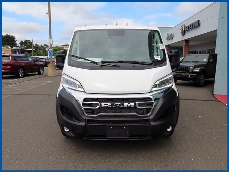 2024 RAM ProMaster BaseImage 2