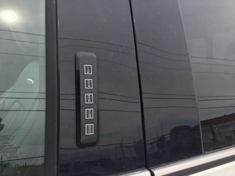 2020 Ford F-150 PlatinumImage 23