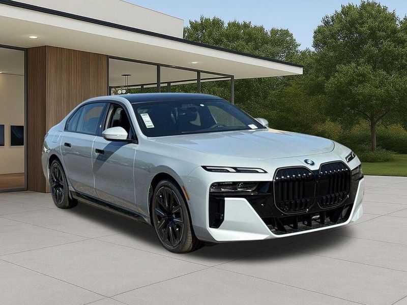 New 2026 BMW 7 Series 750e xDriveImage 6