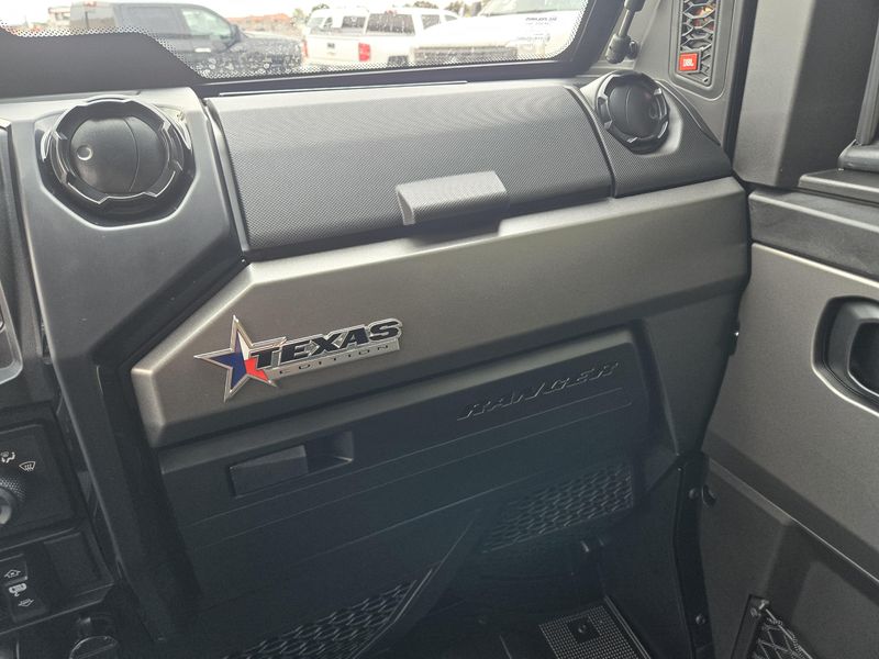 NEW 2026 POLARIS RANGER CREW XD 1500 NORTHSTAR TEXAS EDITION Image 24
