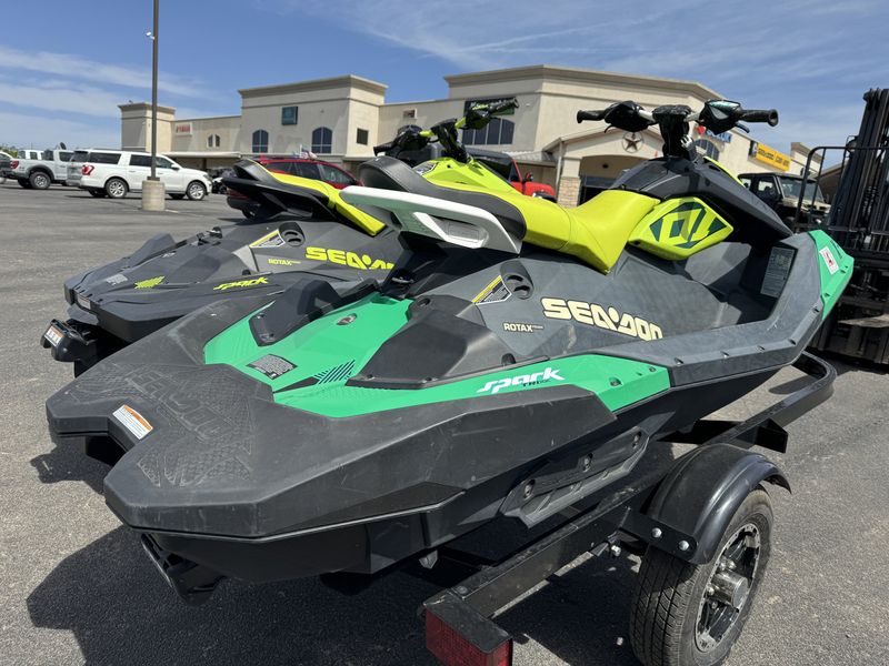 2019 SEADOO PWC SPARK 3UP 900HOIBRTRIXX QGMG 19  in a RED exterior color. Family PowerSports (877) 886-1997 familypowersports.com 