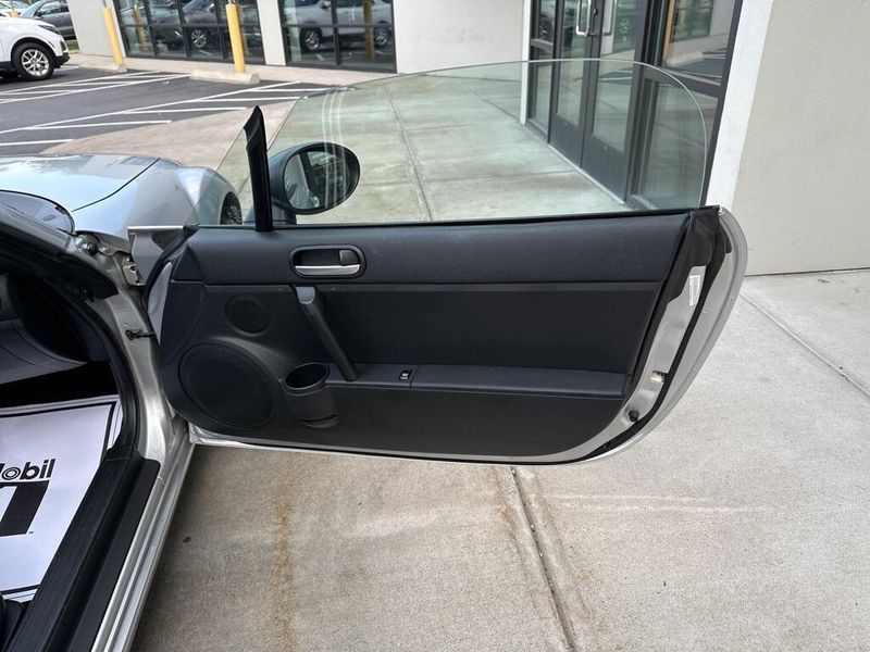 2008 Mazda Miata TouringImage 22