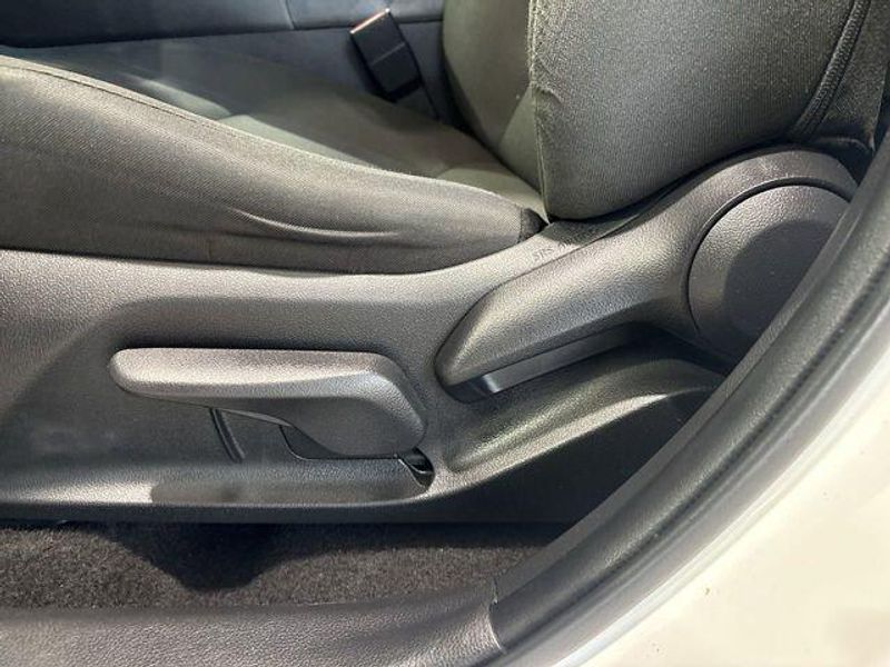 Used 2022 Toyota RAV4 Hybrid LEImage 12
