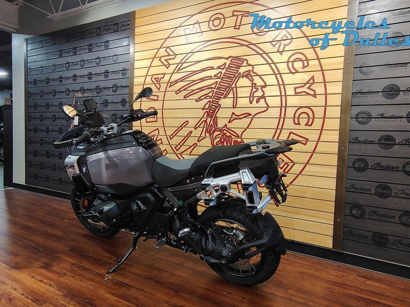 2025 BMW R1300GS Adventure Image 6