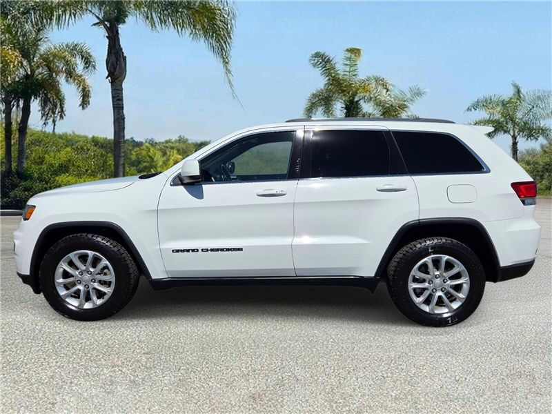 Used 2021 Jeep Grand Cherokee Laredo E 4x2