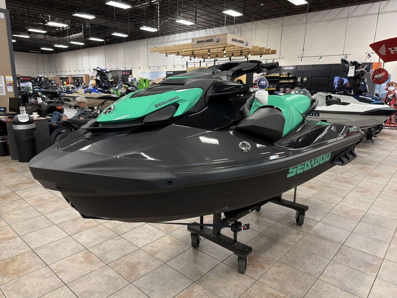 New 2026 Sea-Doo GTI SE 170 Image 14