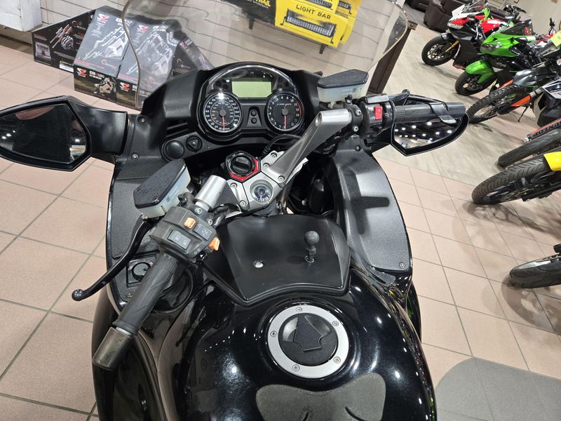 USED 2014 KAWASAKI CONCOURS 14 ABS Image 15