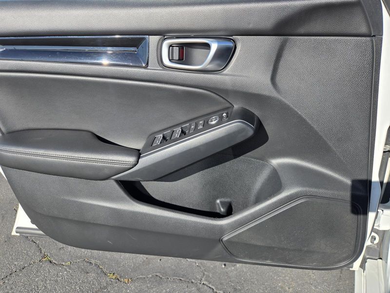 Used 2024 Honda Civic Hatchback Sport Touring