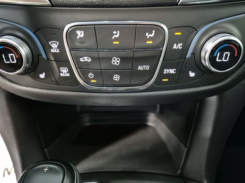 2021 Chevrolet Equinox LTImage 31