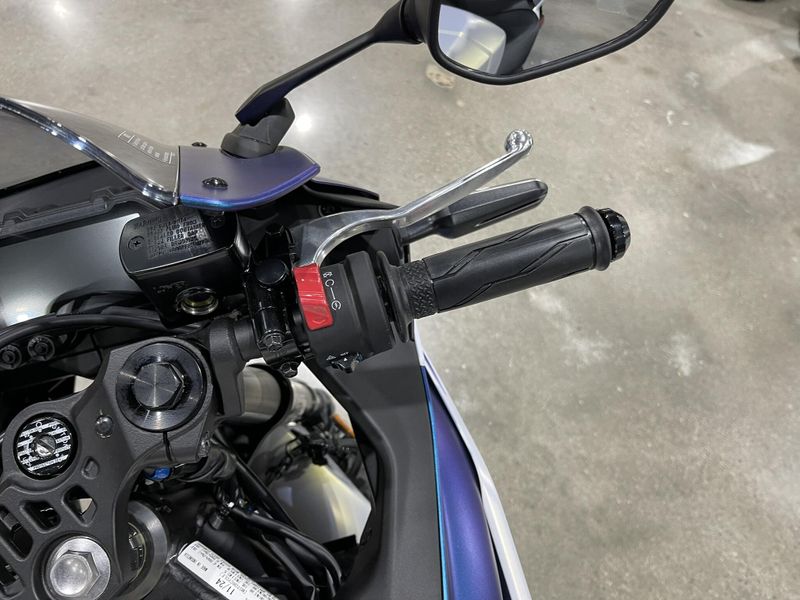New 2025 Yamaha YZF-R3 ABS Image 18