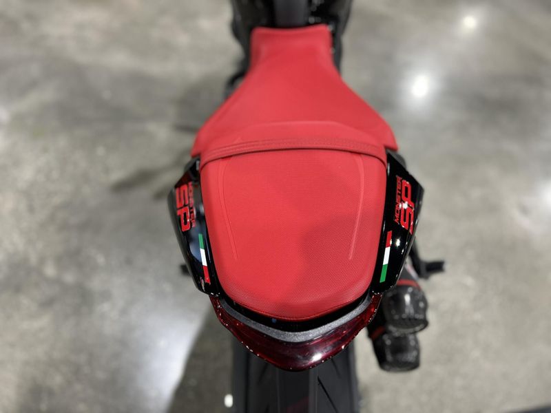 2025 Ducati MONSTER SP Image 2