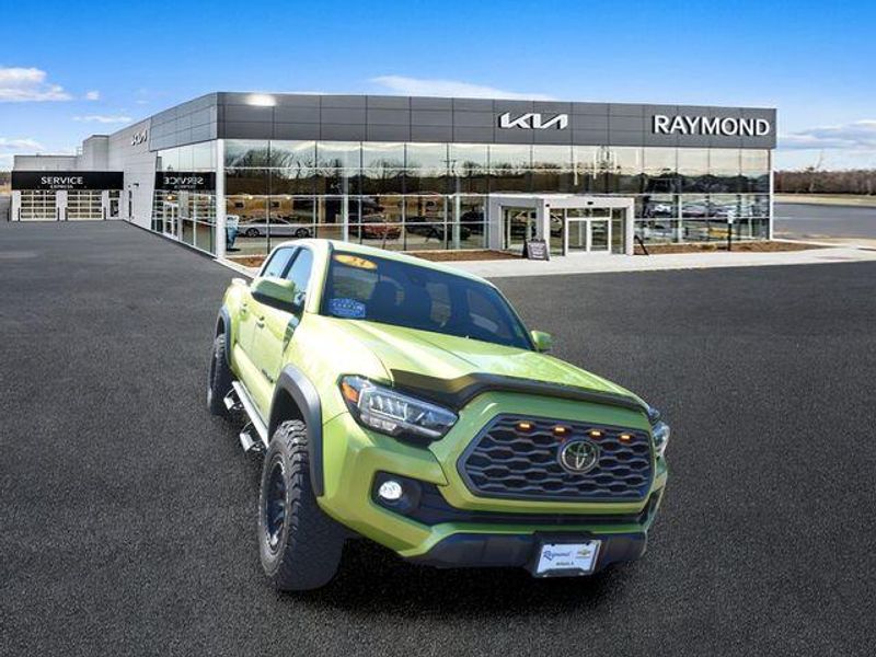 Used 2023 Toyota Tacoma TRD Off-RoadImage 10