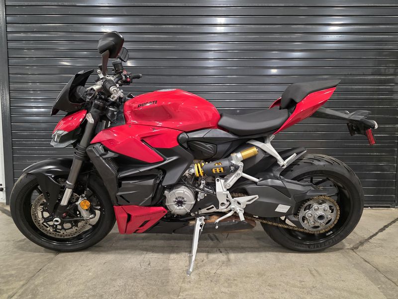 Used 2022 Ducati Streetfighter V2 