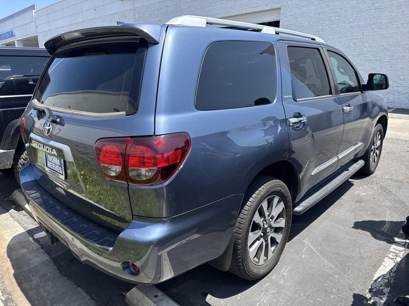 Used 2021 Toyota Sequoia LimitedImage 4