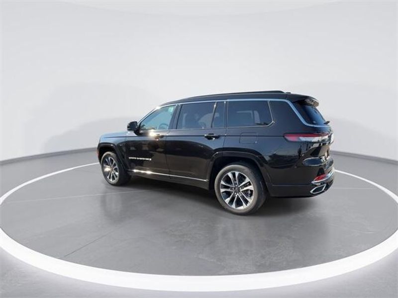 New 2024 Jeep Grand Cherokee L Overland 4x4Image 6