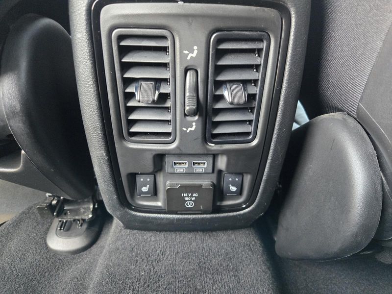 Used 2024 Dodge Durango GT Plus RWD