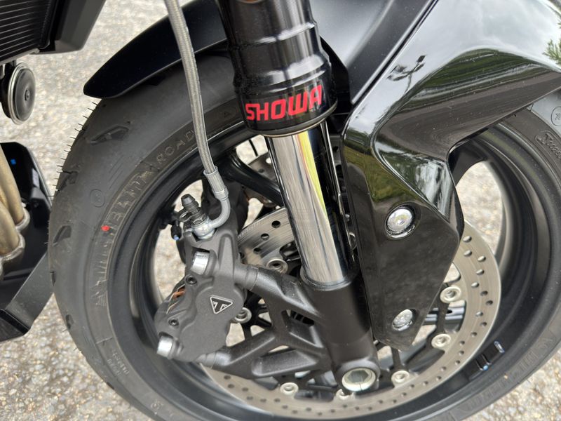 2025 Triumph Tiger Sport 800 - SAPPHIRE BLACK 
