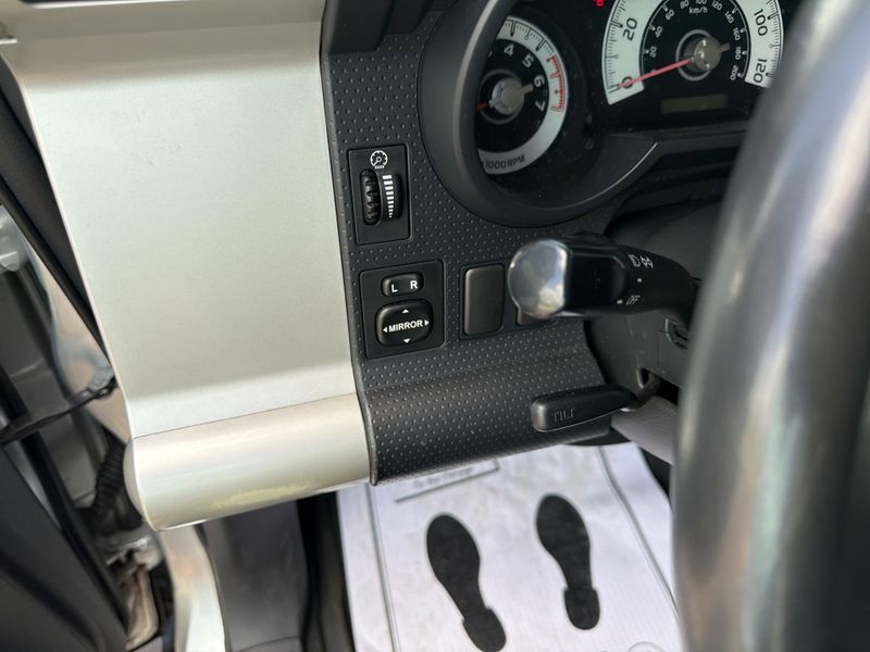 Used 2007 Toyota FJ Cruiser Image 47