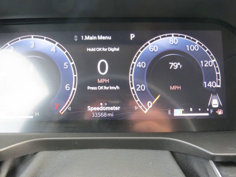 Used 2022 Jeep Grand Cherokee Laredo 4x4 4dr SUV (midyear release)Image 12