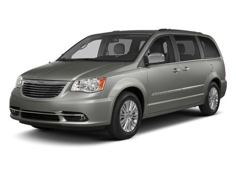 2013 Chrysler Town & Country Touring-LImage 1