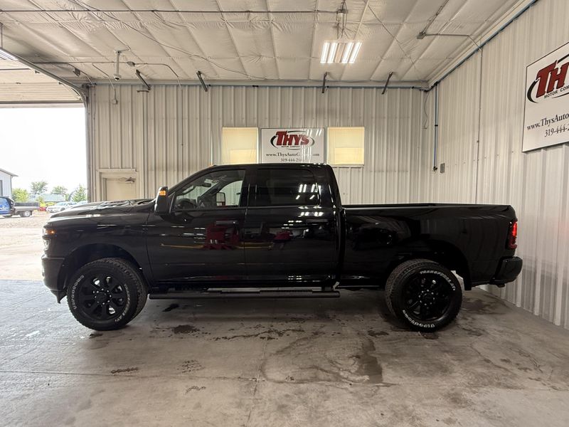 New 2026 RAM 2500 Black Express Crew Cab 4x4 6