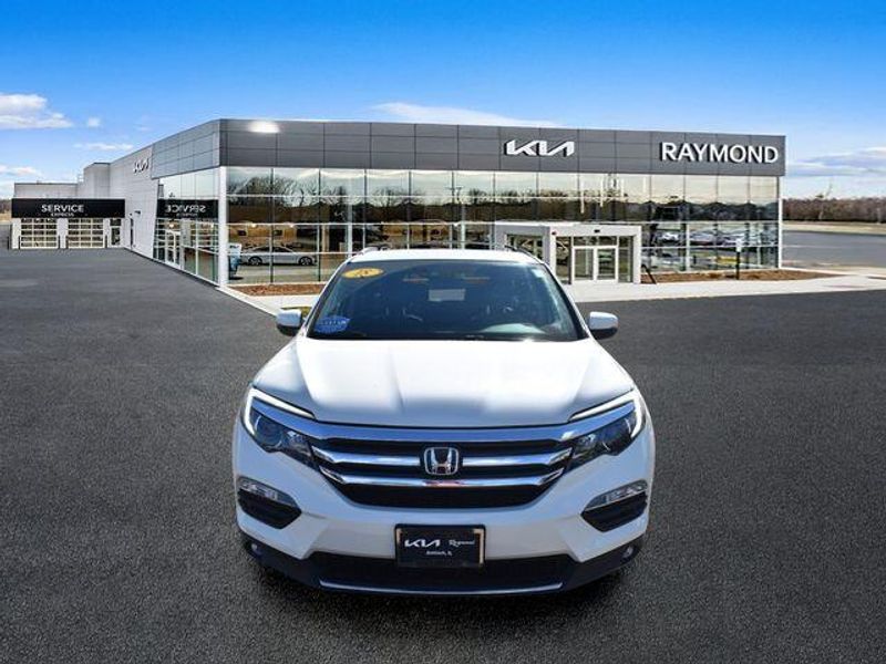 Used 2018 Honda Pilot EliteImage 8
