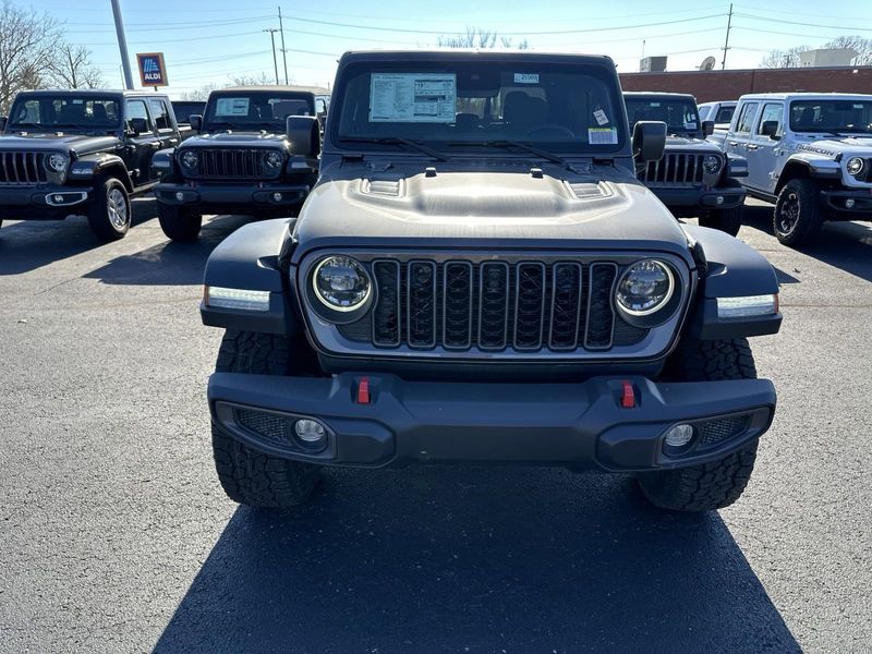 2024 Jeep Gladiator Rubicon 4x4Image 2