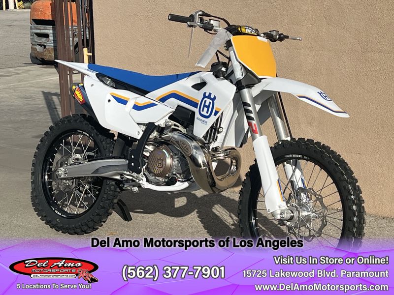 2023 HUSQVARNA TC 250 HERITAGE  in a WHITE exterior color. Del Amo Motorsports of Los Angeles (562) 262-9181 delamomotorsports.com 