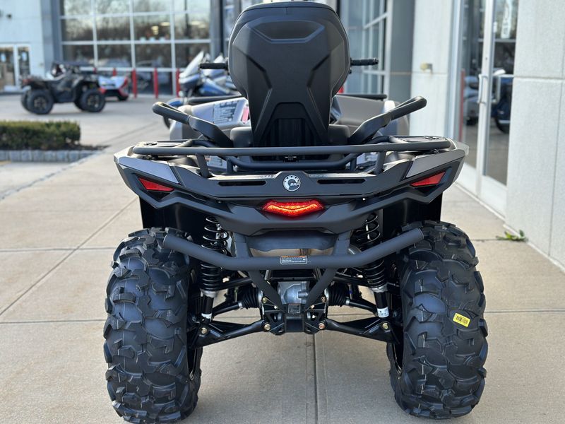 2025 Can-Am OUTLANDER MAX XT 700Image 5