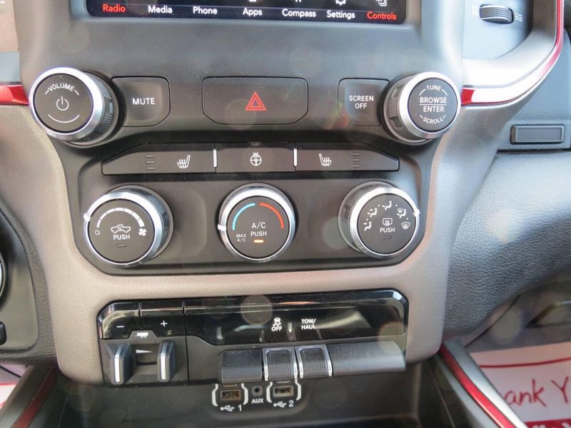 2020 RAM 1500 Rebel 4x4 4dr Crew Cab 5.6 ft. SB PickupImage 31