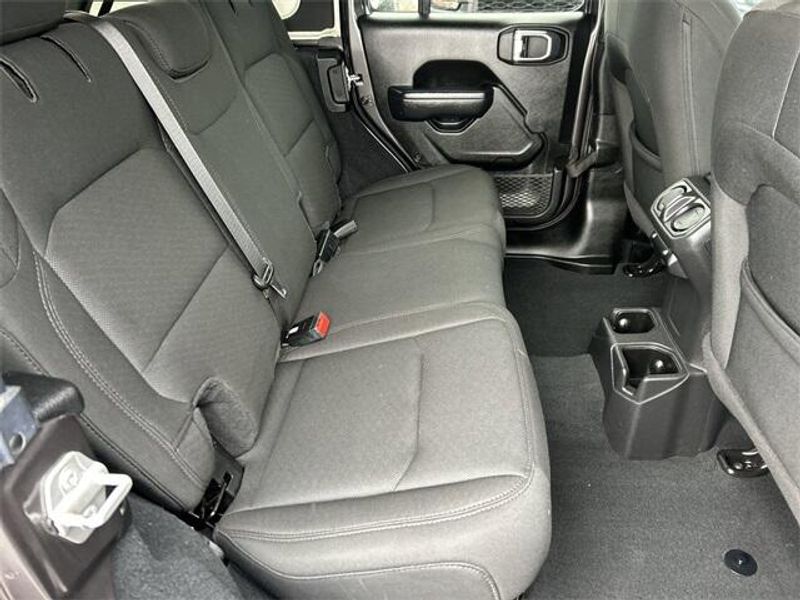 Used 2022 Jeep Wrangler Unlimited Sport AltitudeImage 14