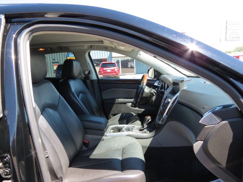 Used 2011 Cadillac SRX Premium Collection AWD 4dr SUVImage 22