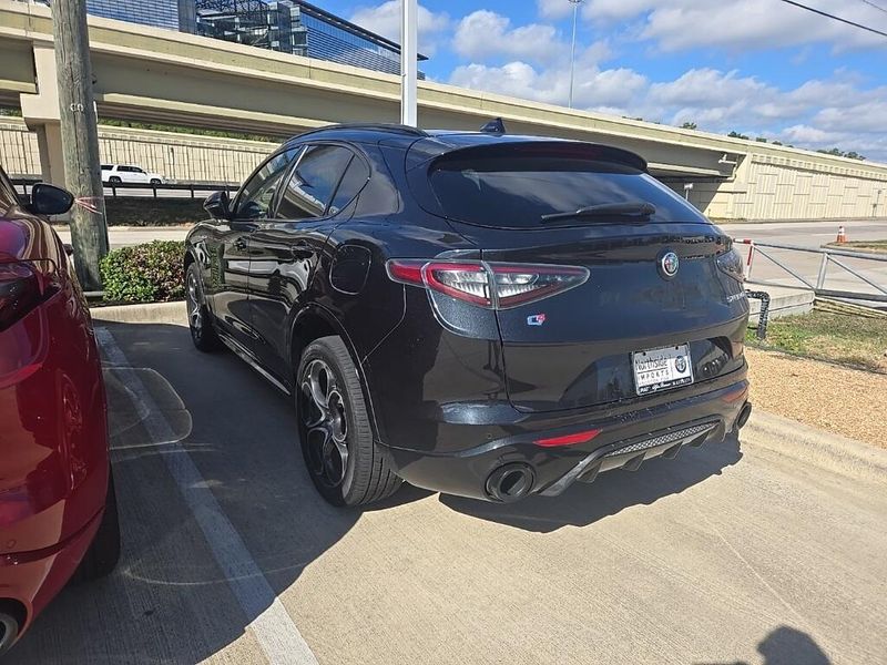 2024 Alfa Romeo Stelvio Tributo Italiano photo 4