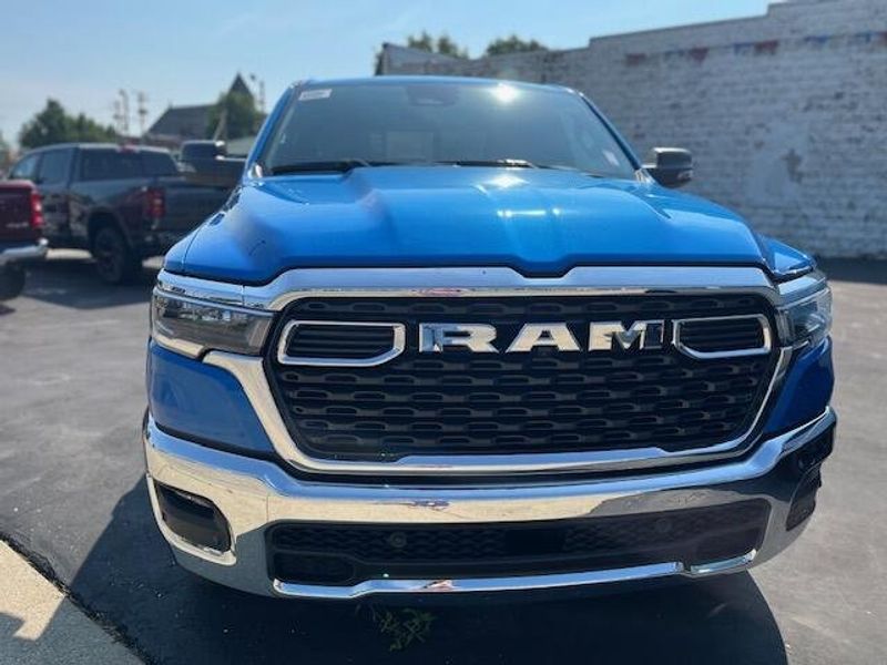 2025 RAM 1500 Big Horn Crew Cab 4x4 5