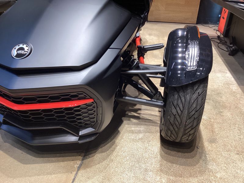 2024 Can-Am SPYDER F3S MONOLITH BLACK SATINImage 13