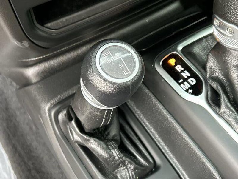 Used 2023 Jeep Wrangler SportImage 29