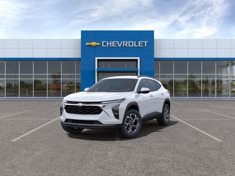 New 2025 Chevrolet Trax LTImage 8
