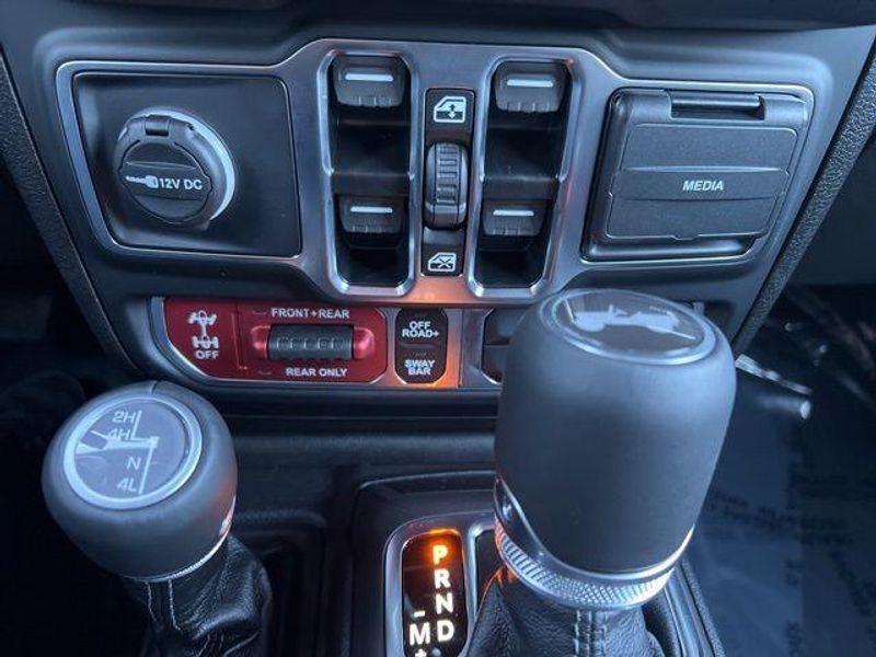 2025 Jeep Wrangler 4-door Rubicon