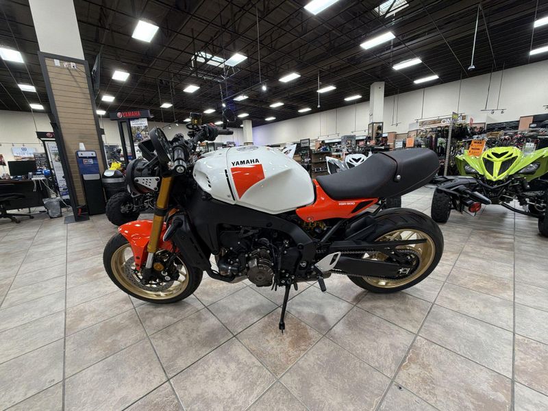 New 2026 Yamaha XSR900 Image 14