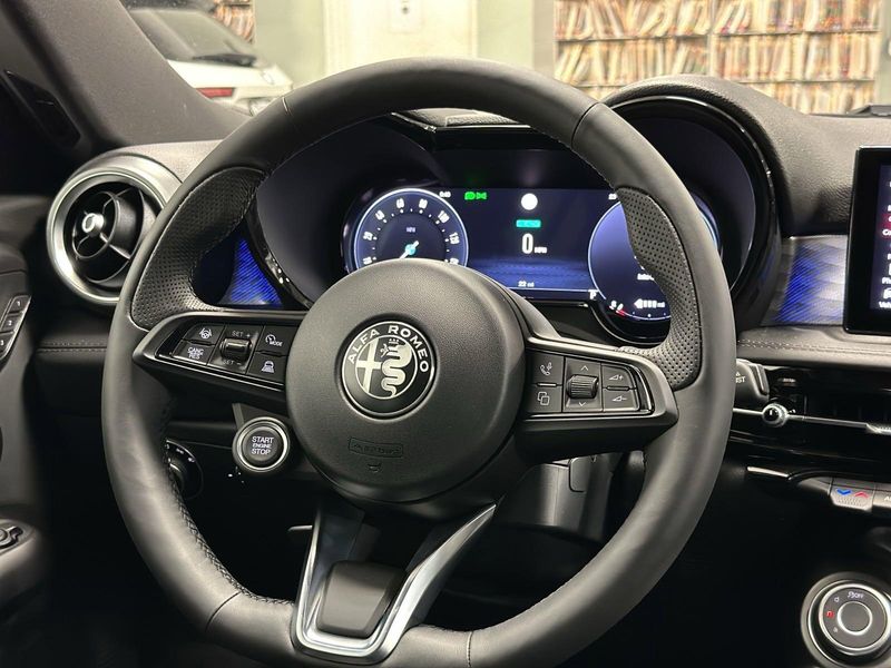 New 2024 Alfa Romeo Tonale Ti EawdImage 14