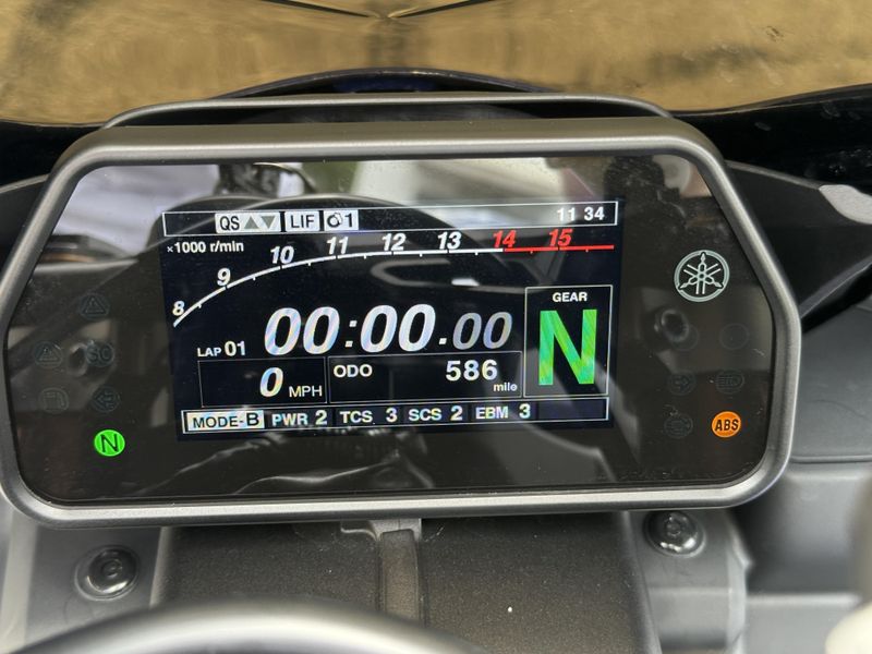 2026 Yamaha YZF-R1