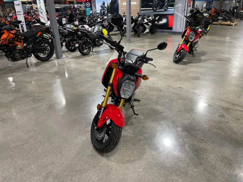 New 2025 Honda Grom Image 4