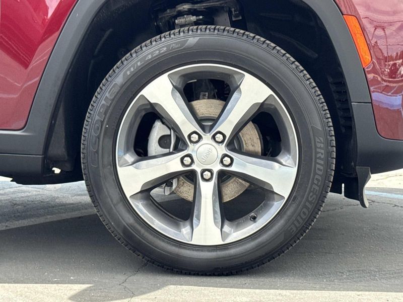 New 2026 Jeep Grand Cherokee Limited 4x2