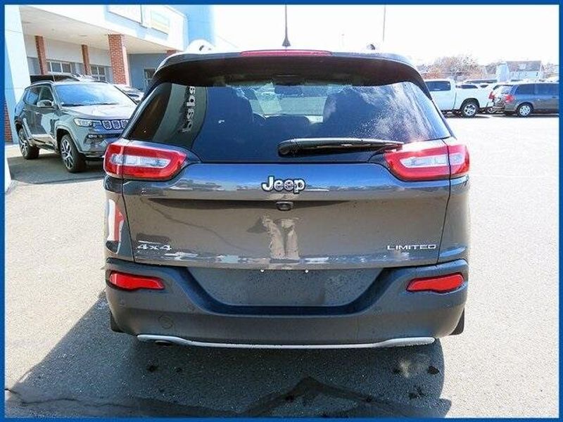 2018 Jeep Cherokee LimitedImage 6