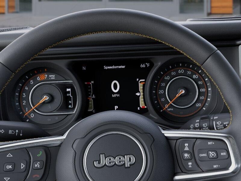 New 2026 Jeep Wrangler 4-door SaharaImage 37