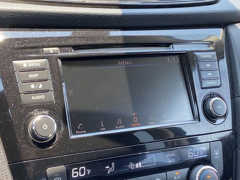 2019 Nissan Rogue SVImage 19
