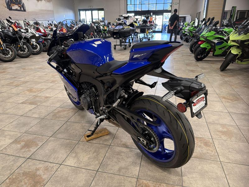 New 2026 Yamaha YZF-R9 Image 15