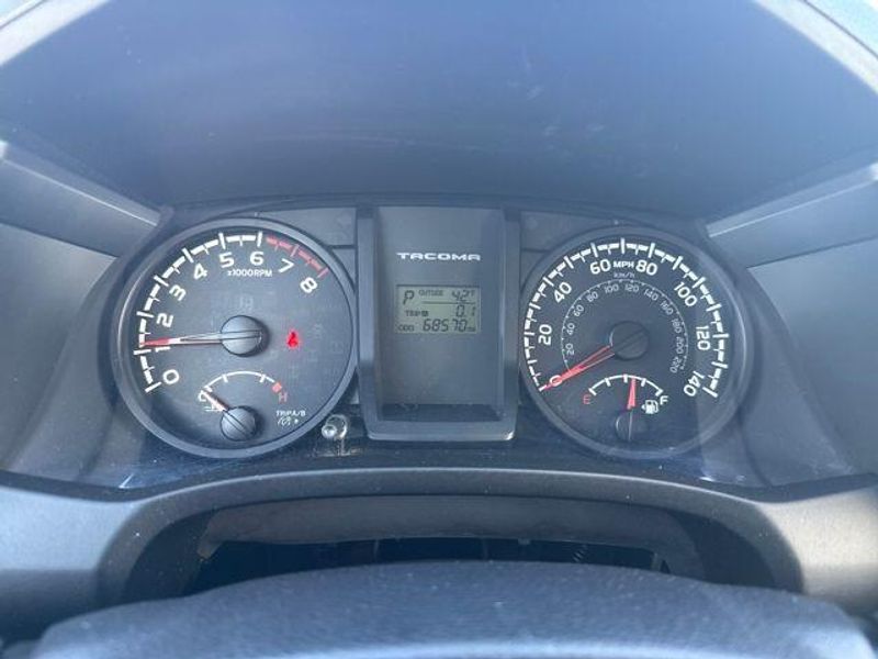 2017 Toyota Tacoma SR