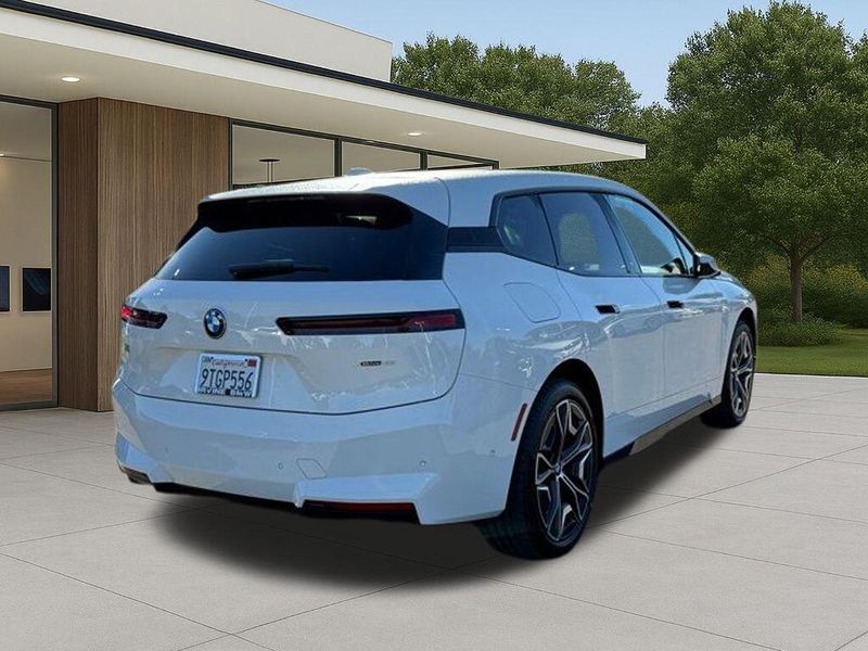 Used 2026 BMW iX xDrive45Image 7